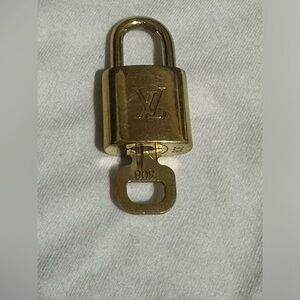 Louis Vuitton Lock and Key 308